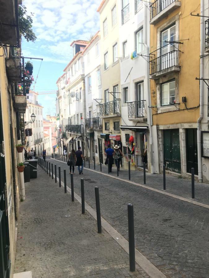 Casa Da Saudade, A Cozy Apartment In Alfama Lisbon Exterior photo